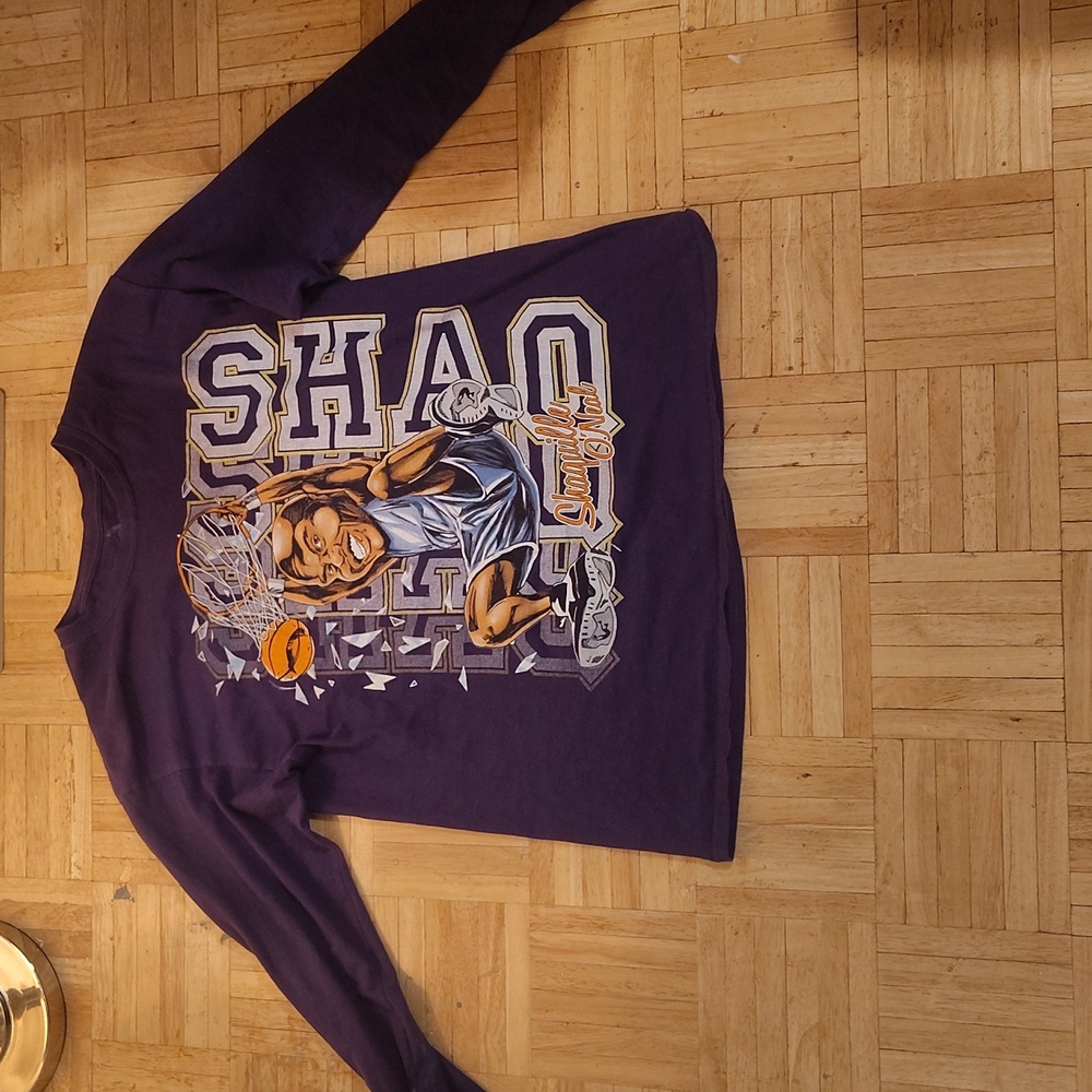 I have a vintage Shaq shirt size large